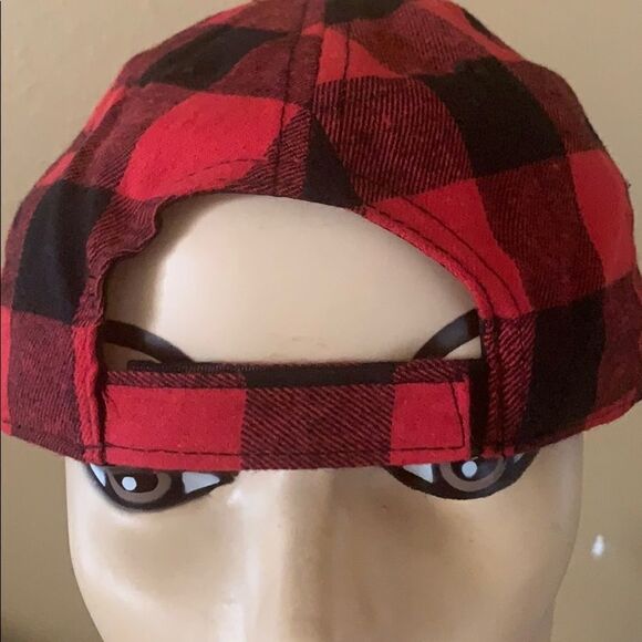 Buffalo Plaid Hat - Picture 3 of 6